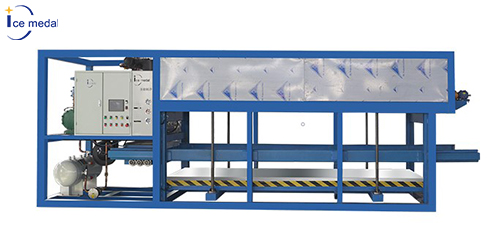 máquina de gelo com bloco de resfriamento direto