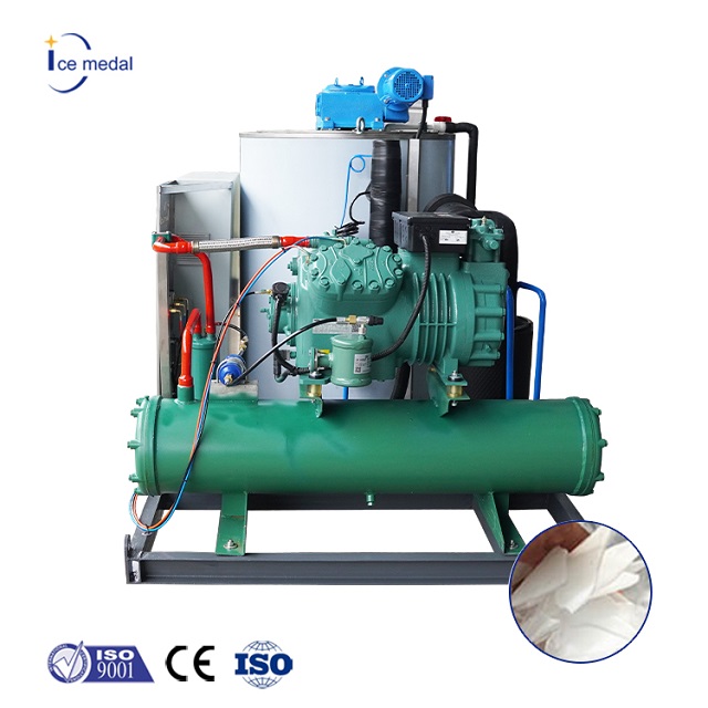 Máquina industrial de 5 toneladas do floco de gelo de Icemedal com refrigerar de água/resfriamento de ar
