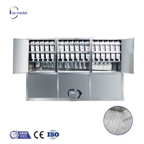 Máquina de gelo de cubo