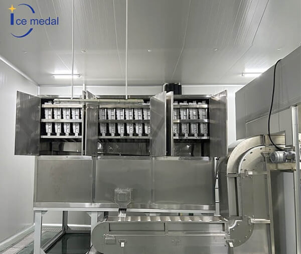 linha automática de produção de cubos de gelo 