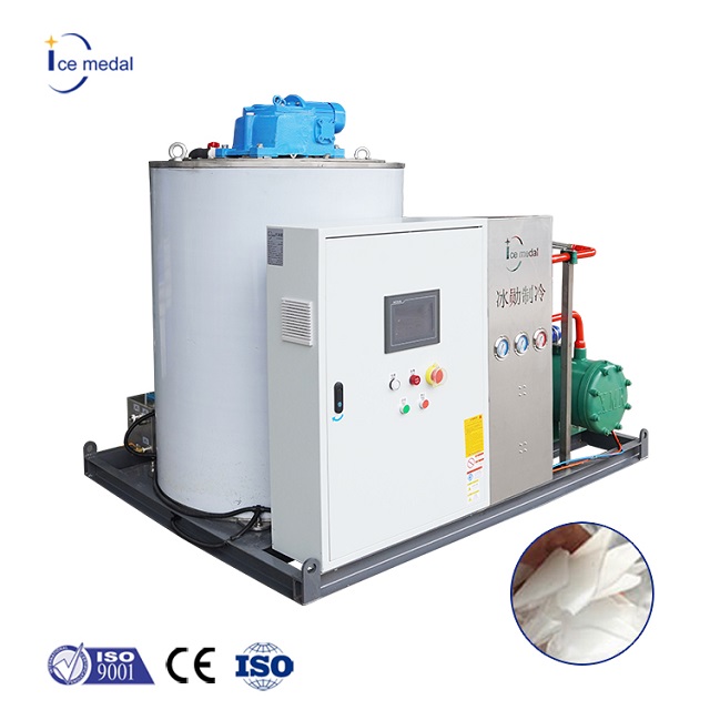 Máquina industrial de 5 toneladas do floco de gelo de Icemedal com refrigerar de água/resfriamento de ar
