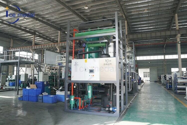 fabricante de m&aacute;quina de gelo em tubo.jpg